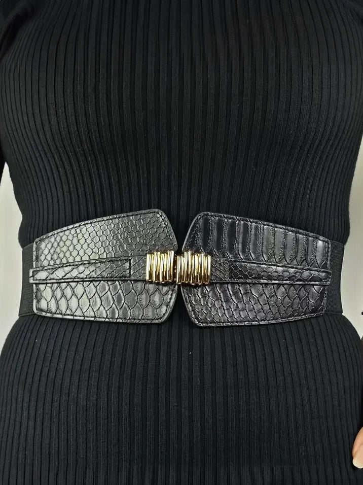 Plus Size Wide Elastic Belt with Metal Clasp in Black, belt, alternate view