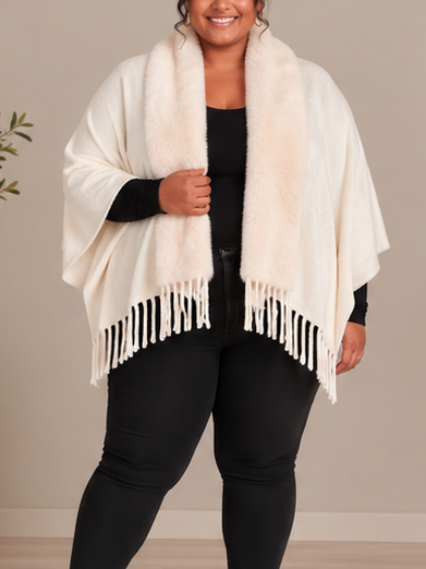 Shawl with Faux Fur Trim in Ivory