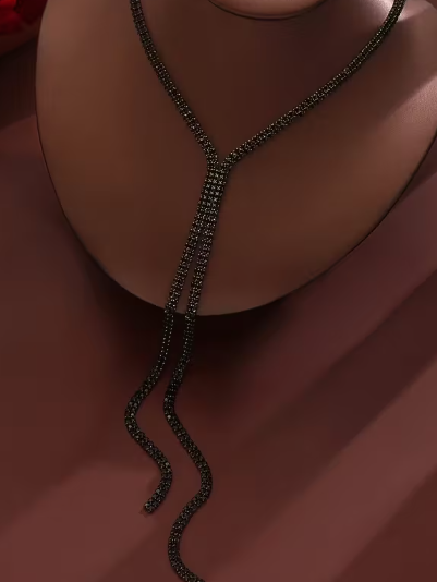 Elegant V-neck Necklace in Black, necklace, detail view