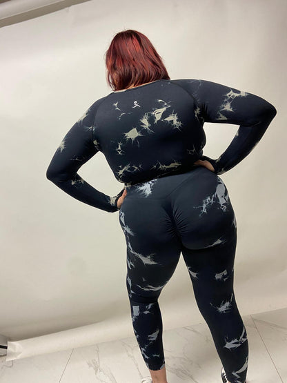Hazel Plus Size Butt Lift Leggings by Run Free by Vee, plus size leggings, styled view