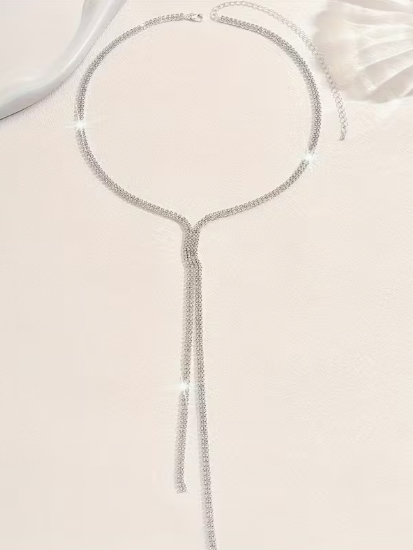 Elegant V-neck Silver Necklace, earrings, detail view