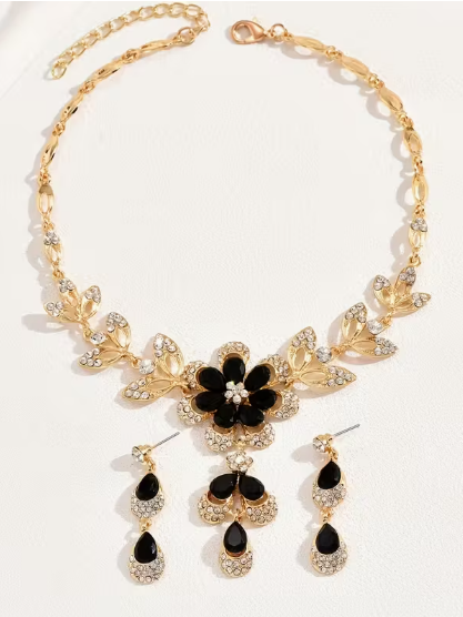 Flower Two Tone Necklace set, necklace, detail view