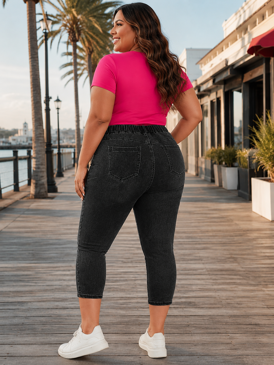 Suzanna Pull On Plus Size Jean Capris in Black