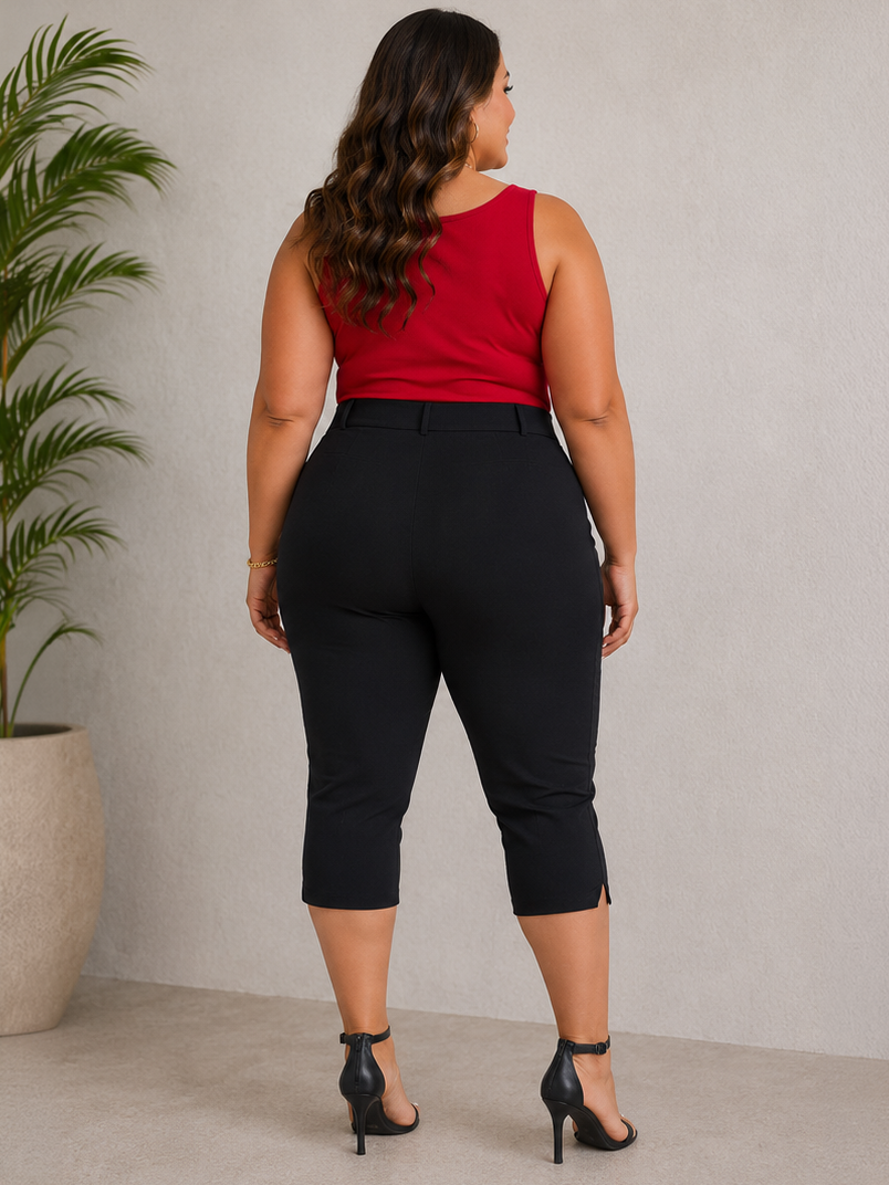 Bella Pull On Plus Size Capri With Pockets