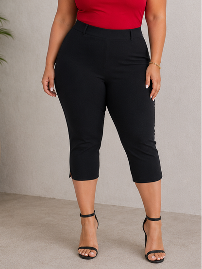 Bella Pull On Plus Size Capri With Pockets